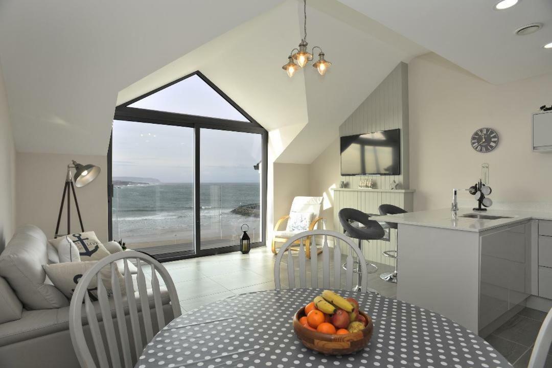 Apartment 10, South Pier, 13-14 Kerr Street, Portrush Exteriér fotografie